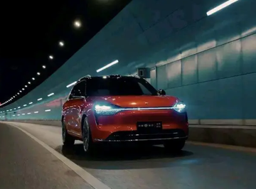 问界M8[汽车品牌AITO旗下车型]