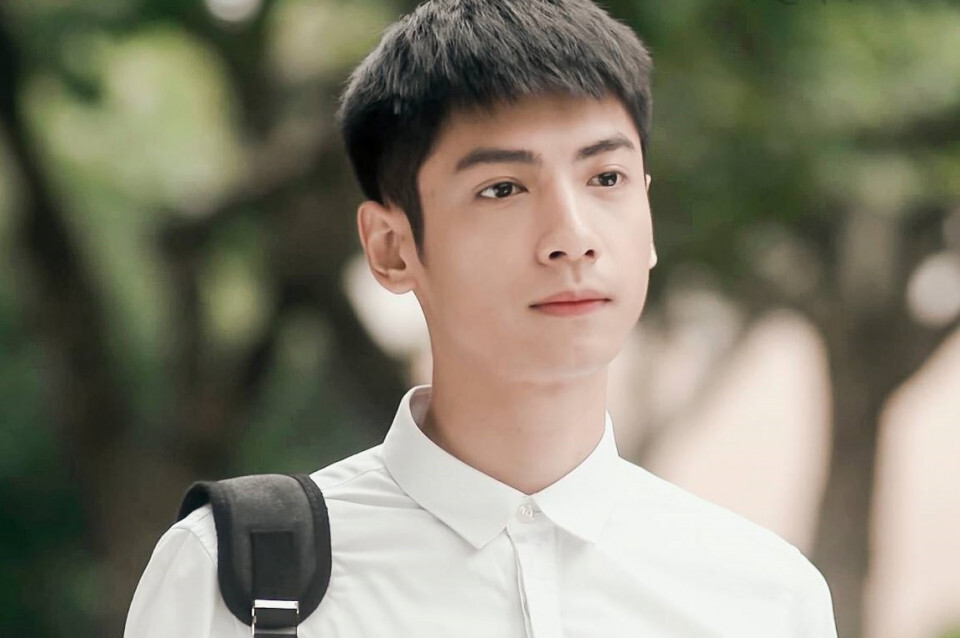 罗云熙12部剧,《何以笙箫默》初露锋芒,《香蜜》开启古装男神路_新闻