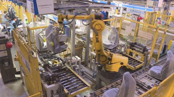 以“智”提“质”， 扬州汽车产业换挡提速