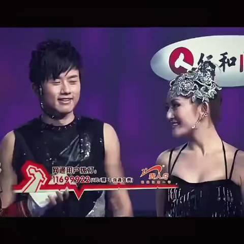 “依然记得张杰谢娜这个片段，当年在电视上看的，记忆犹新”