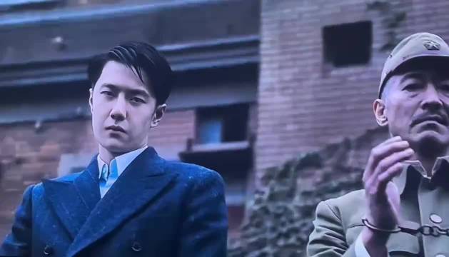 这个眼神表情看了无数遍，无名封神名场面