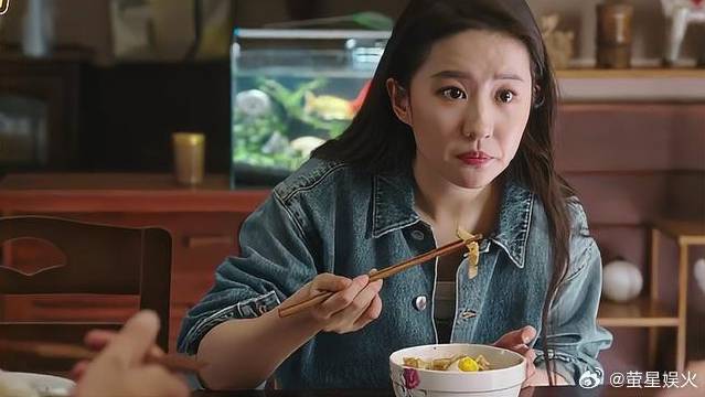 父母搬新家，竟嫌红豆屋里满是破烂，互怼太真实