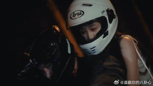 《双轨》 何与带虞书欣狂飙机车，天若有情即视感！