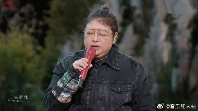 韩红惊喜现身时光，再现经典《那片海》，开口就震撼全场！
