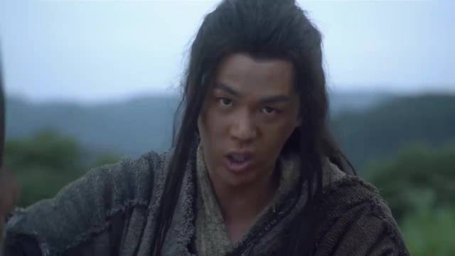 张若昀新剧雪中悍刀行世子偷地瓜被追撵