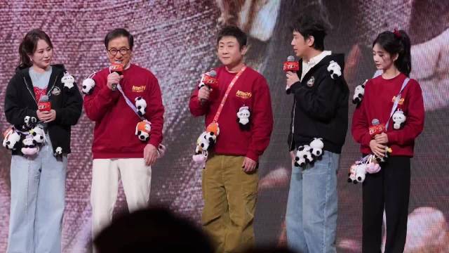 乔杉回应与谢霆锋同框热梗，称下次见面拉双眼皮