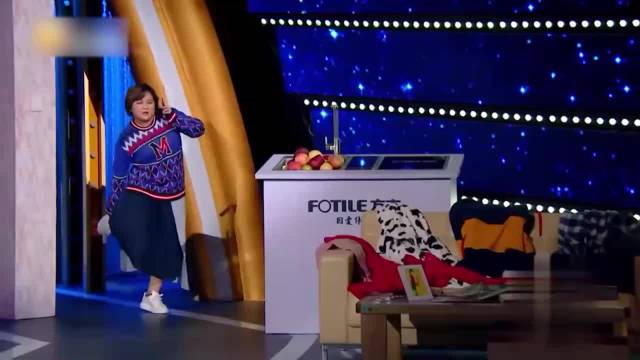 最适合早八上班族看的小品，贾玲爆笑策划上班迟到理由，开口笑疯