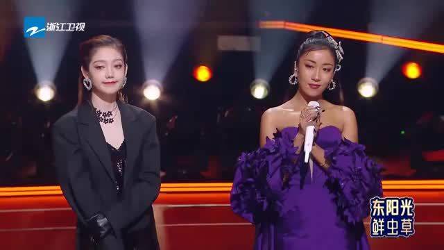 周深说听见的意见越来越少，在天赐的声音可以被点评，非常荣幸