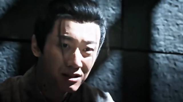 娄绰替众人拾钱显善良阴湿男鬼爆改纯爱战士