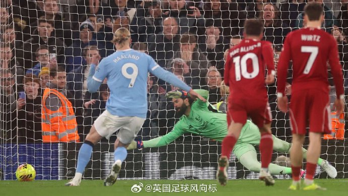 哈兰德本赛季在曼城的关键比赛中还贡献了哪些决定性表现？