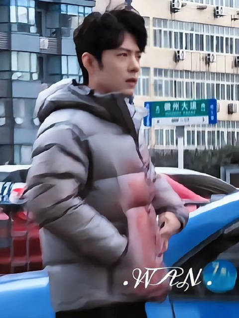 昨天在深圳，今天在合肥，我们刘医生的行程 还是那件熟悉的羽绒服