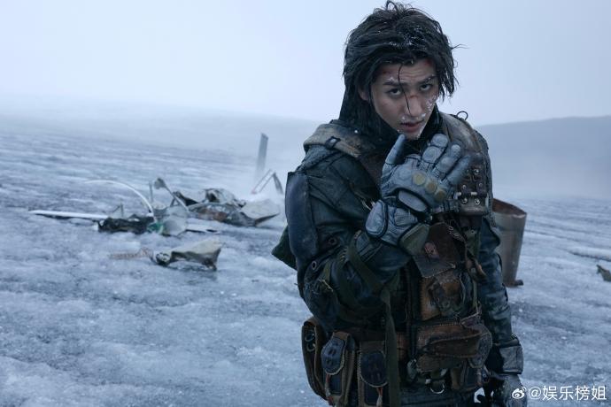 路人试听和购买蔡徐坤新专辑《KUN》的反响和评价是怎样的？