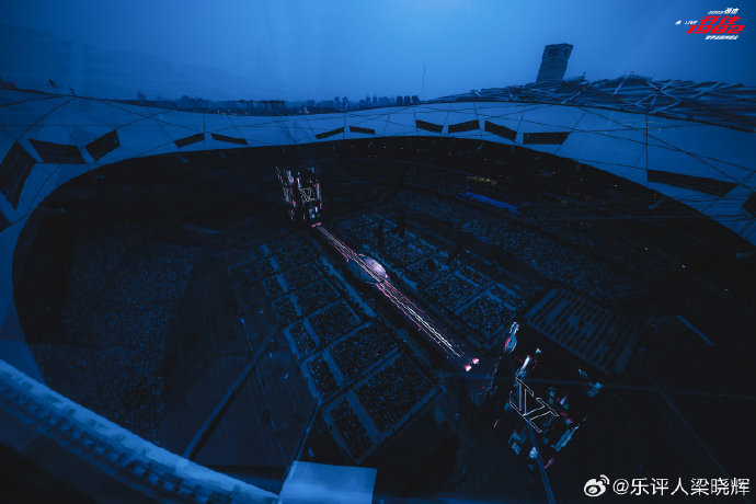 张杰演唱会的舞台技术将会有哪些新的升级和创新？