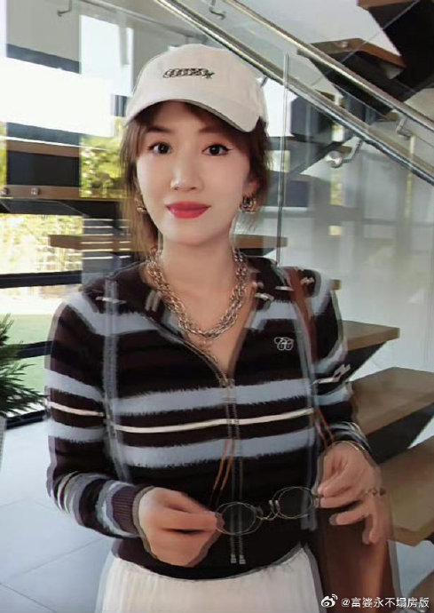 李念在《蜗居》中饰演的“海藻”一角与现在的她反差有多大？