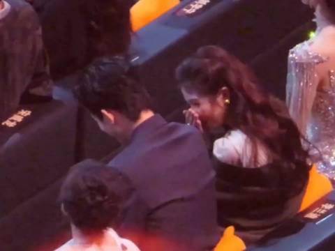 敖瑞鹏李兰迪微博之夜全程热聊显亲密