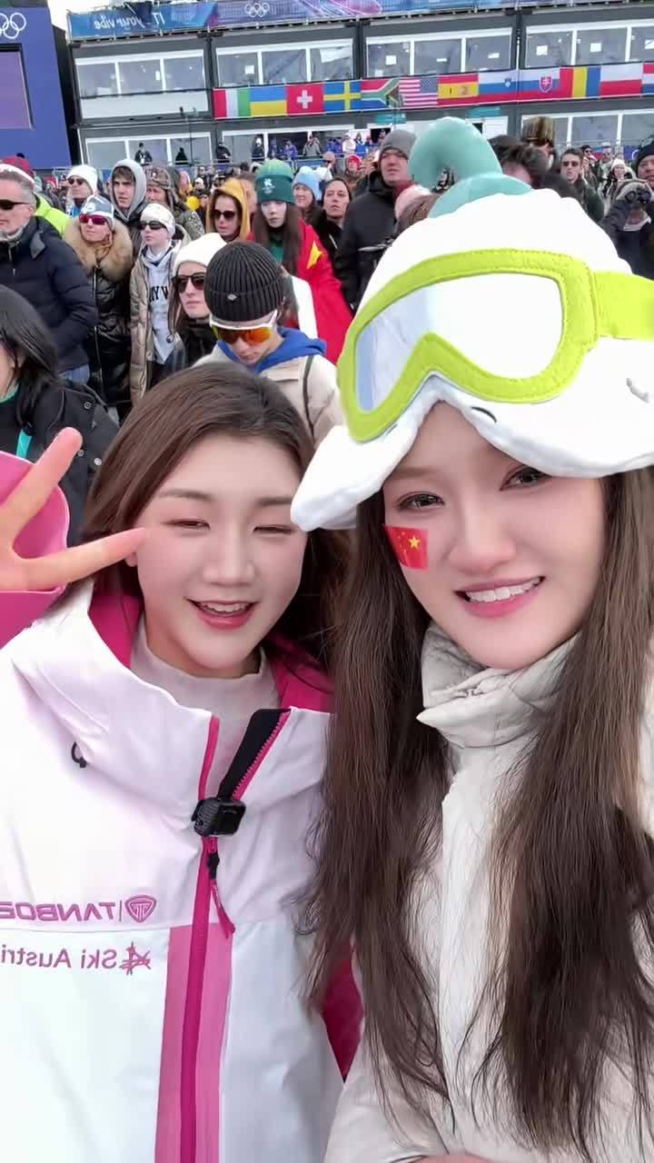 网友来看谷爱凌，偶遇了巴黎奥运乒乓女单冠军陈梦