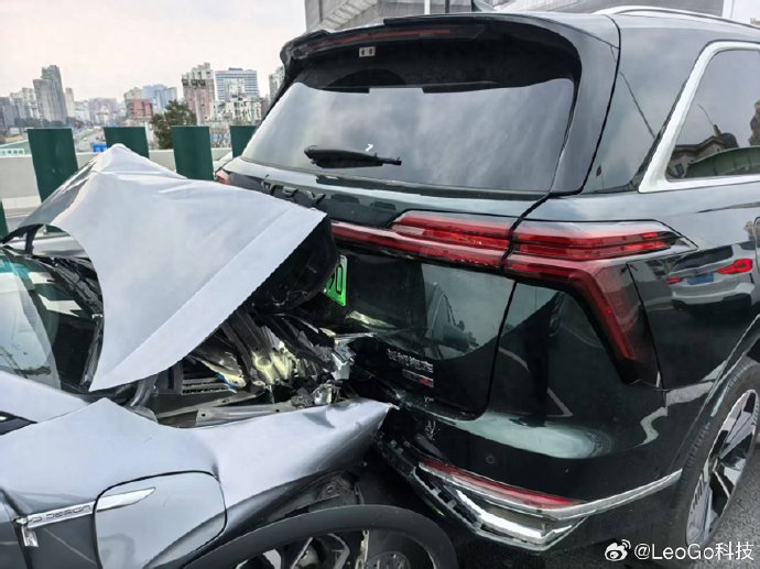 魏牌蓝山双重安全逻辑获赞，高强度车身与智能避险显实力