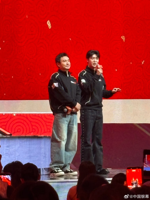 笑疯了！沈腾范丞丞解说赛车现场嘴瓢，师徒互坑引爆全场