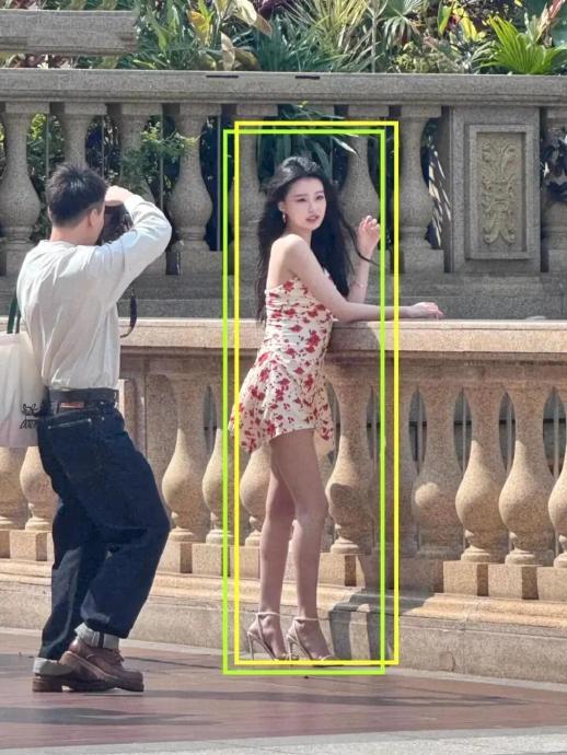 身高170cm的孙怡，在路人镜头下身高到底有多震撼？