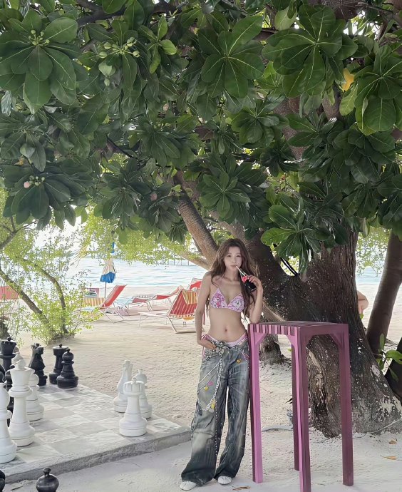 孙怡的新剧《风过留痕》中，她的身高为角色带来了哪些独特魅力？