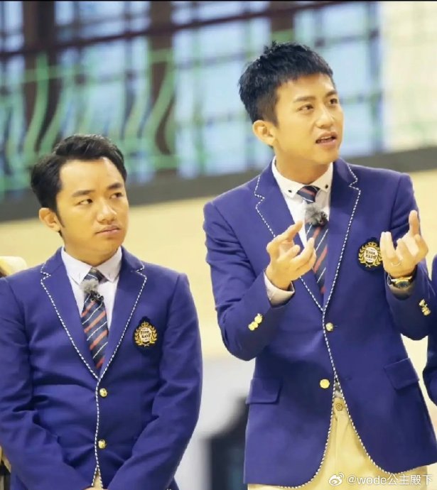 不愧是好兄弟啊 连庆生的方式都和“魔丸”超哥如出一辙 也祝超哥生日快乐啊