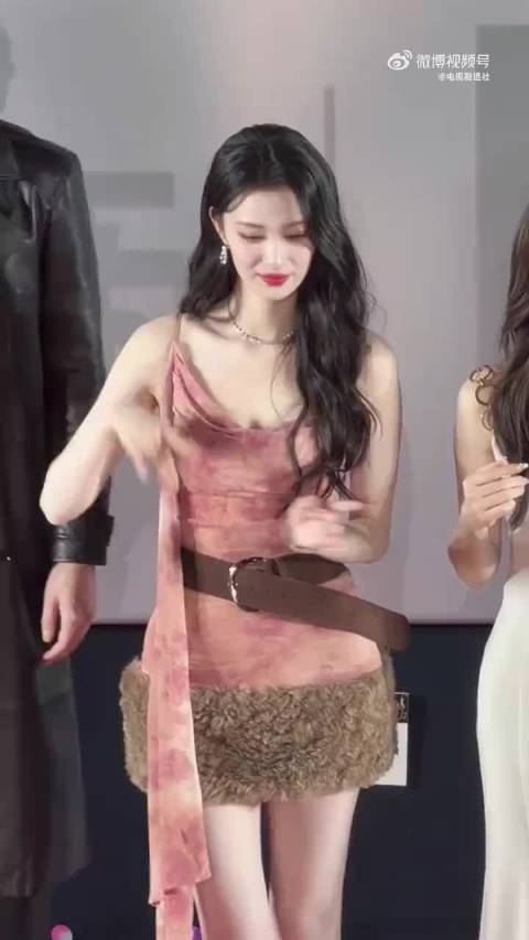 剧里剧外都迷人的王楚然