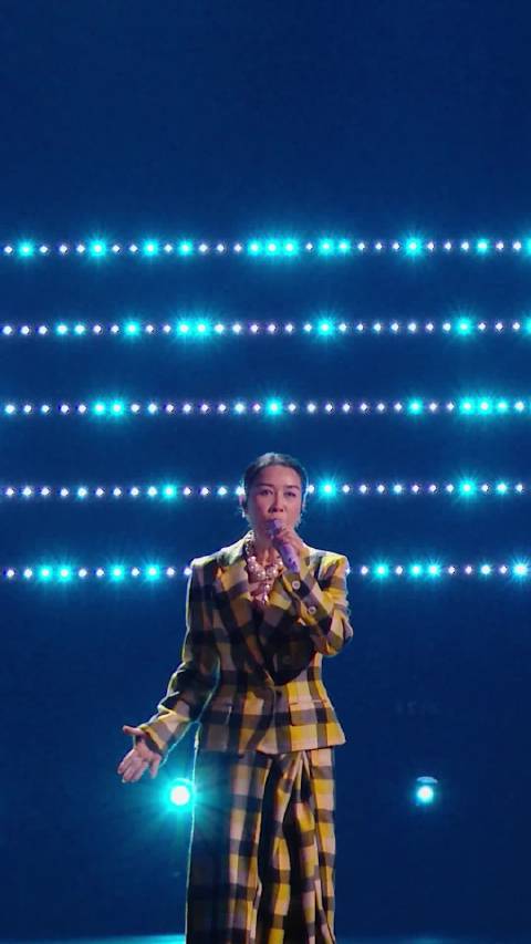 那英献唱行走的鱼获赞，汪苏泷称其版本不emo