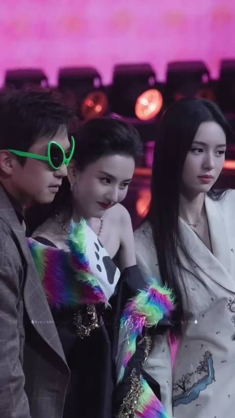 这俩的颜值太无敌了