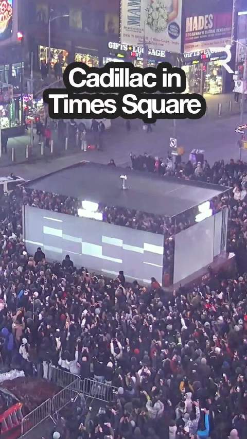 凯迪拉克纽约时代广场设展台，超级碗同步揭晓F1新车涂装