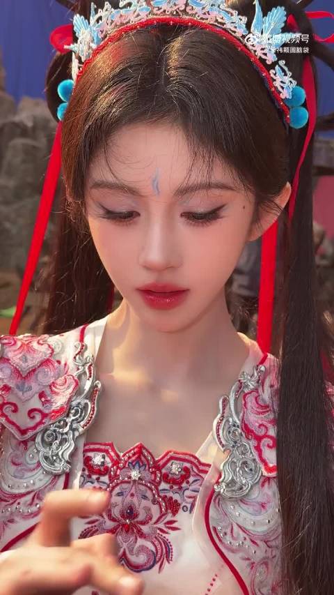 jjy鞠婧祎来战jjy鞠婧祎阿黛 阳光果然是最好的浪漫