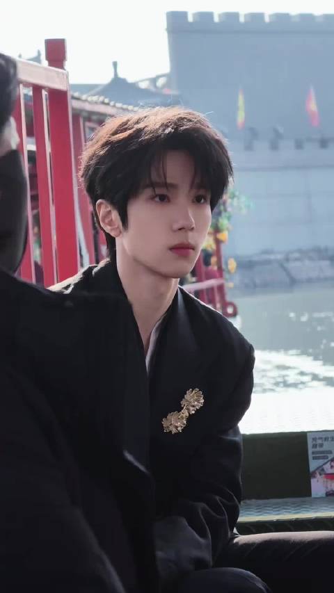 咋没人跟我说写西游记那个那么帅呀