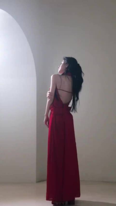 点赞变成鞠婧祎……不信试试