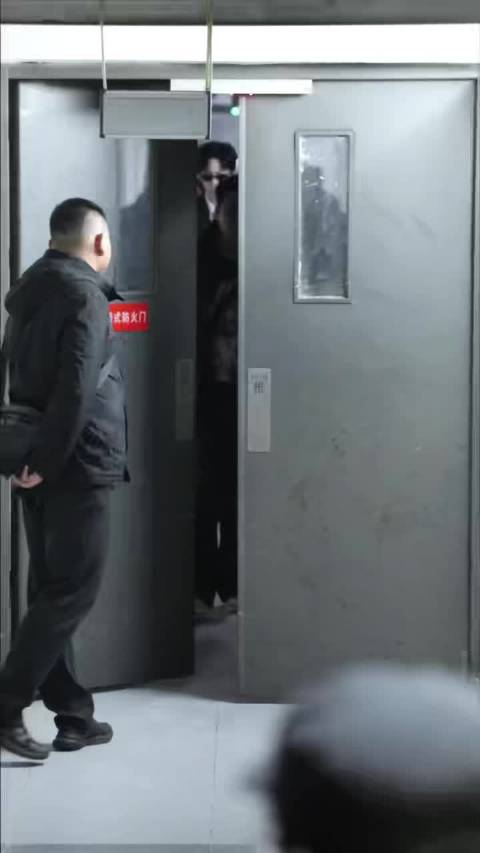 宁宁上班了 工作顺利呀