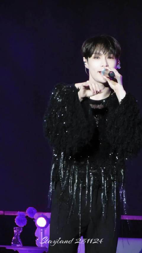 张艺兴曼秀雷敦品牌代言人 251124 Stayland 爱爱爱好甜 晚安宝⭐️