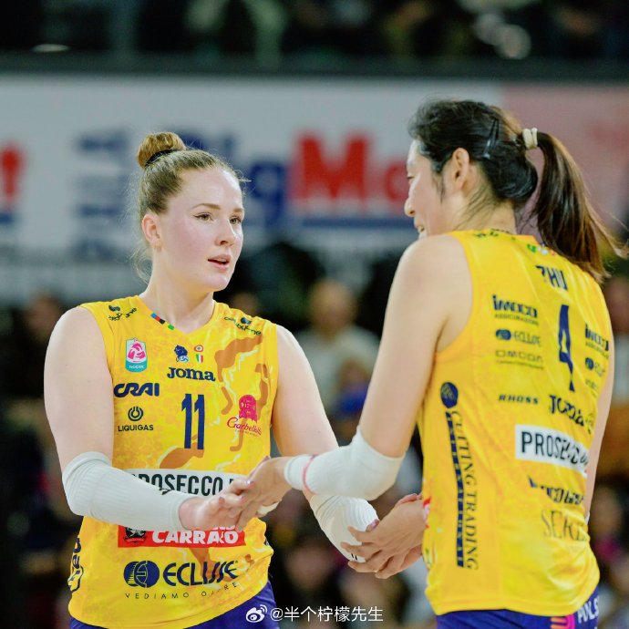 历史性一役！朱婷17分助科内3-0完胜斯坎迪奇 创单局50分钟43-41纪录