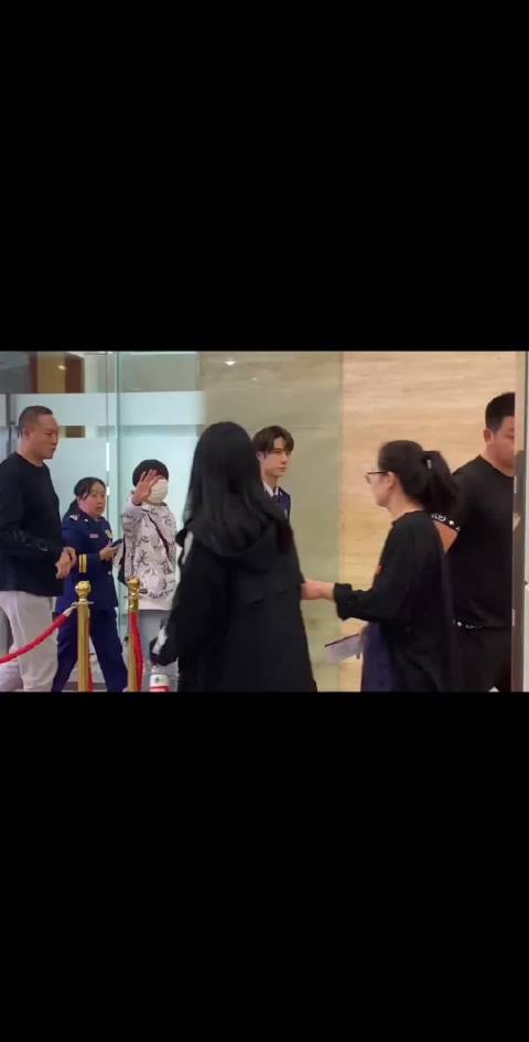 制～服～诱～惑！