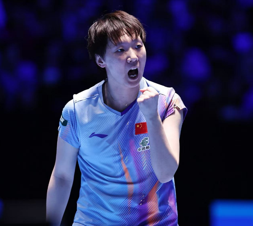 抓住祖传的漏洞，王曼昱4-2张本美和闯进亚洲杯决赛，差距很小了