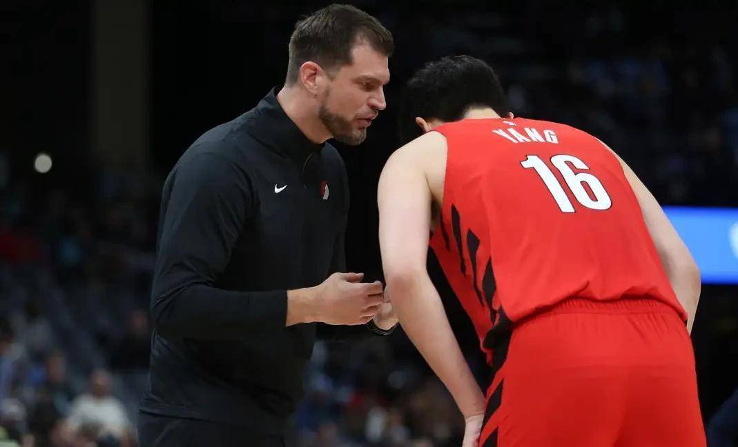 杨瀚森危险!开拓者122-115逆转灰熊,克林根2019,格兰特2953_比赛_CBA_NBA