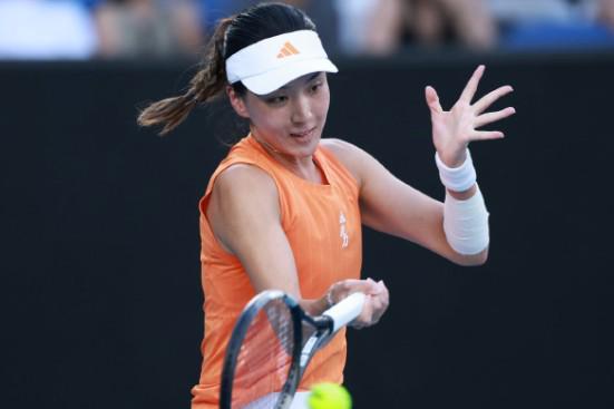 王欣瑜2-0轻取阿朗戈，晋级WTA1000多哈站第二轮