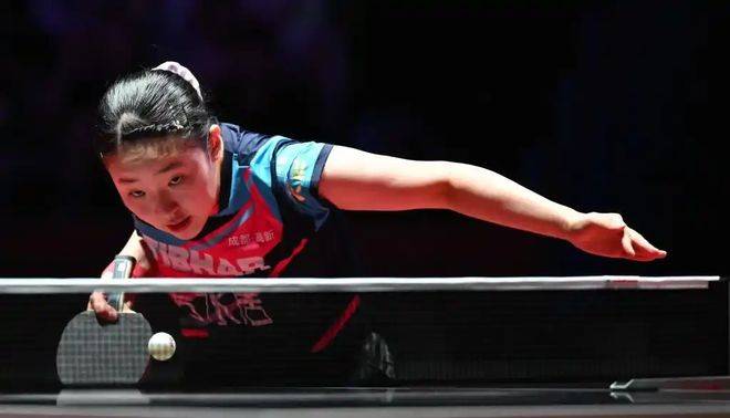 连输6局后反击！蒯曼复仇张本美和，从0比4惨败到3比2绝杀挺给力