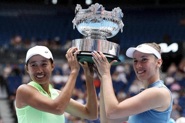 澳网大结局：激情与惊喜交织的网球盛宴