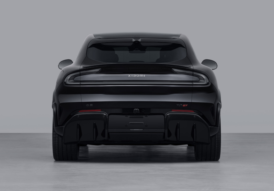 近千匹马力!小米YU7 GT申报图曝光