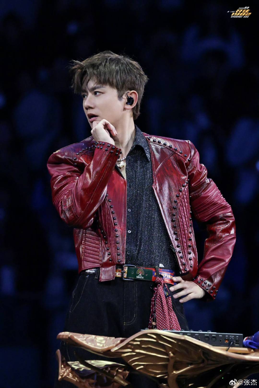 演唱会也开始送黄金了！张杰成都9场演唱会收官