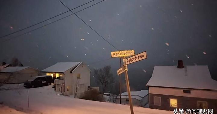 股价六连板跌停 想割肉都难！股民：啥时候能卖出去？