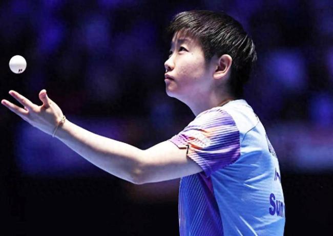 乒乓亚洲杯:孙颖莎首次夺冠!挽救赛点4-3险胜，王曼昱无缘卫冕 巅峰对决展现国乒实力