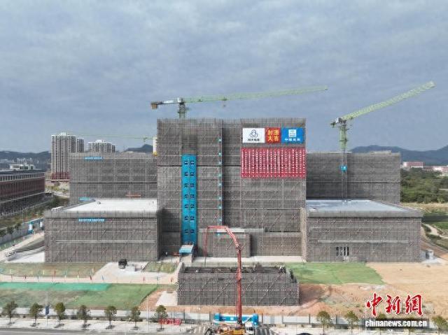 航天电器广州增城产业基地(一期)主体结构封顶实景图。中建四局 供图