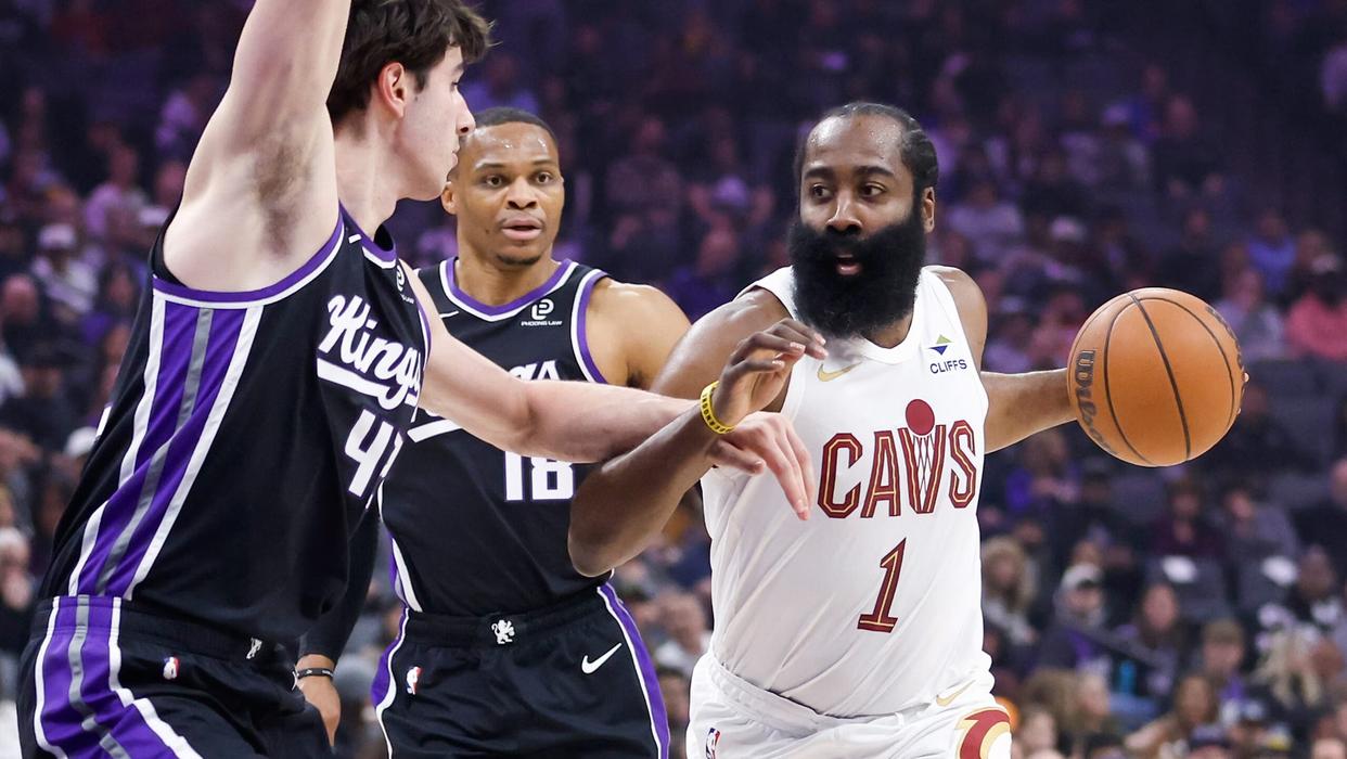 哈登2385记3分首秀暴走,骑士逆转国王!米切尔354创第1神迹