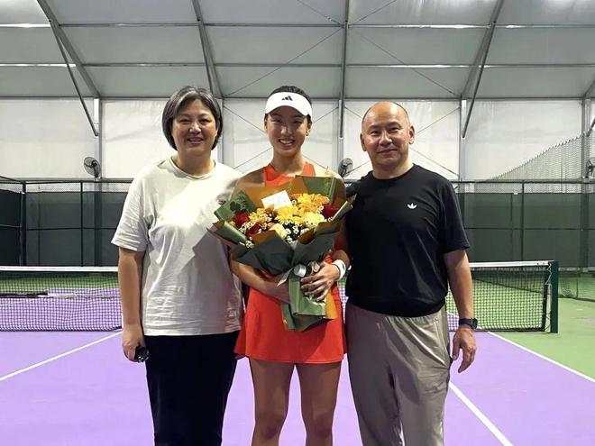 “移动美少女”世界排名大幅跃升!