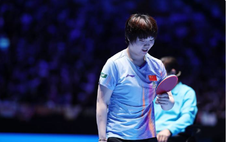 4-1!蒯曼逆转战胜张本美和,蝉联铜牌,国乒包揽女单金银铜牌