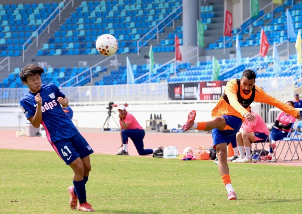 有他还要啥外援？山东泰山热身赛3球大胜，德尔加多独造两球